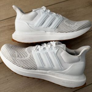 Adidas Ultradream DNA Women's 7.5 White Running Shoes